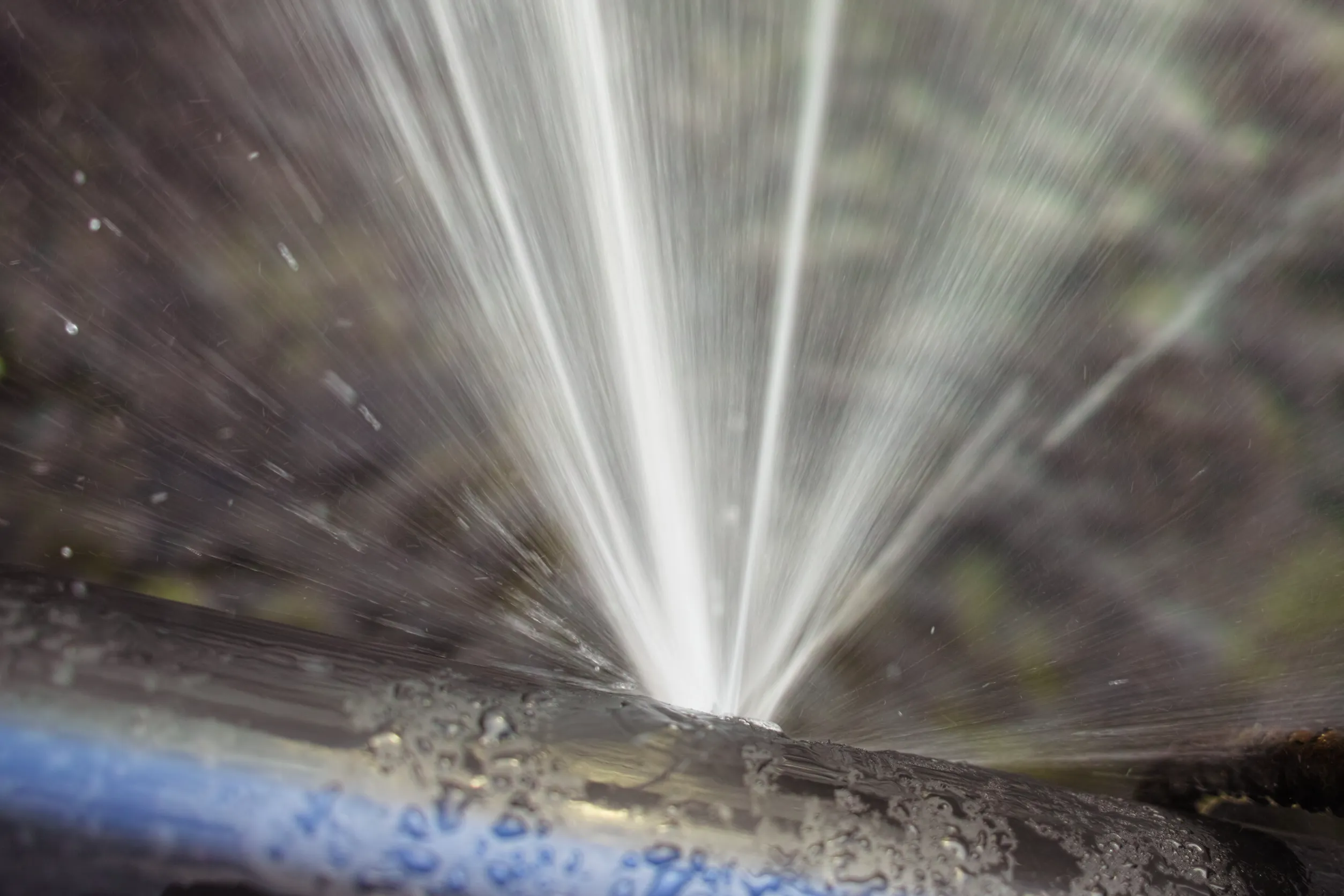 Leaking pipe